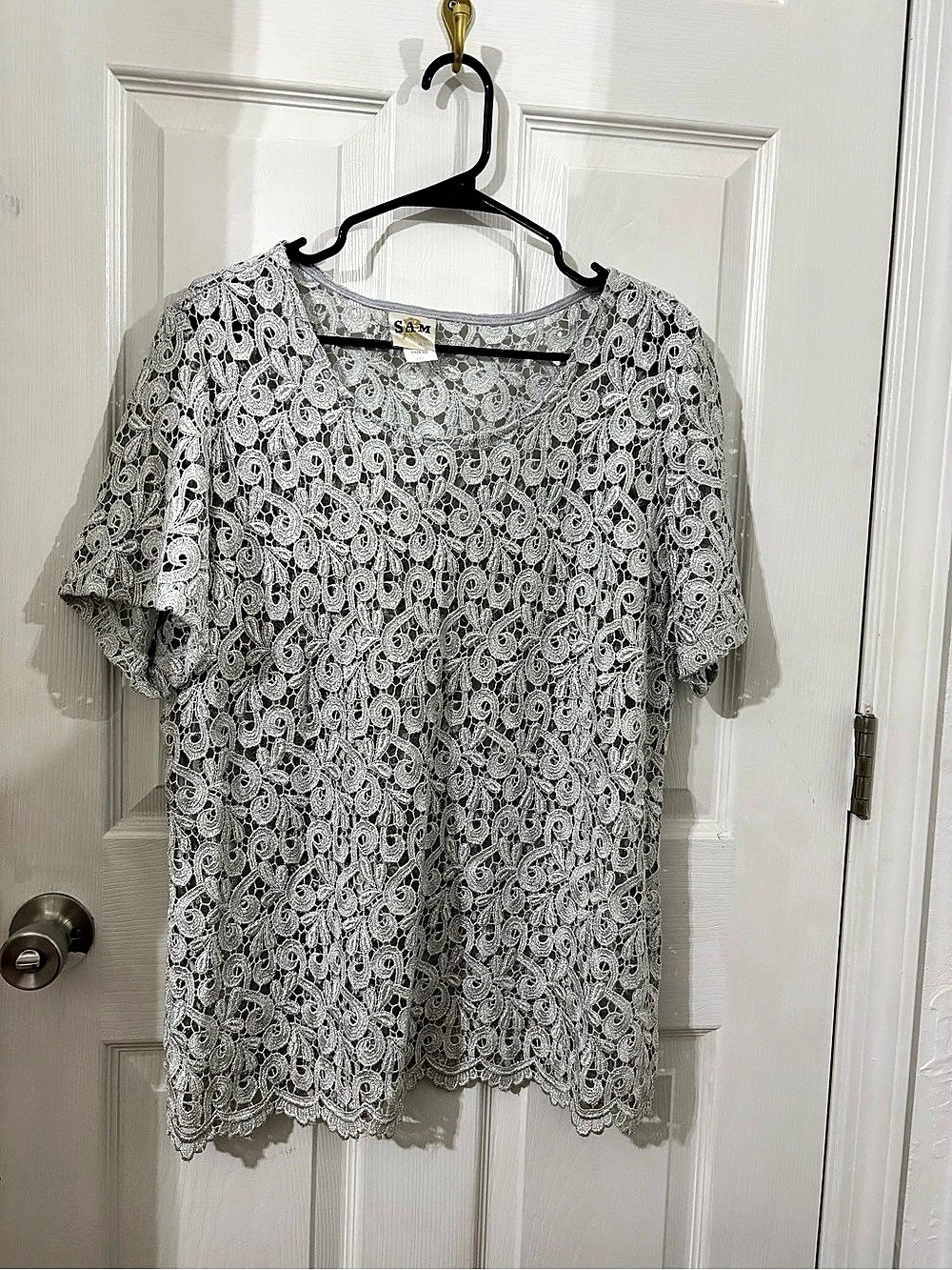 Sam Lace Top in Gray XL Like New